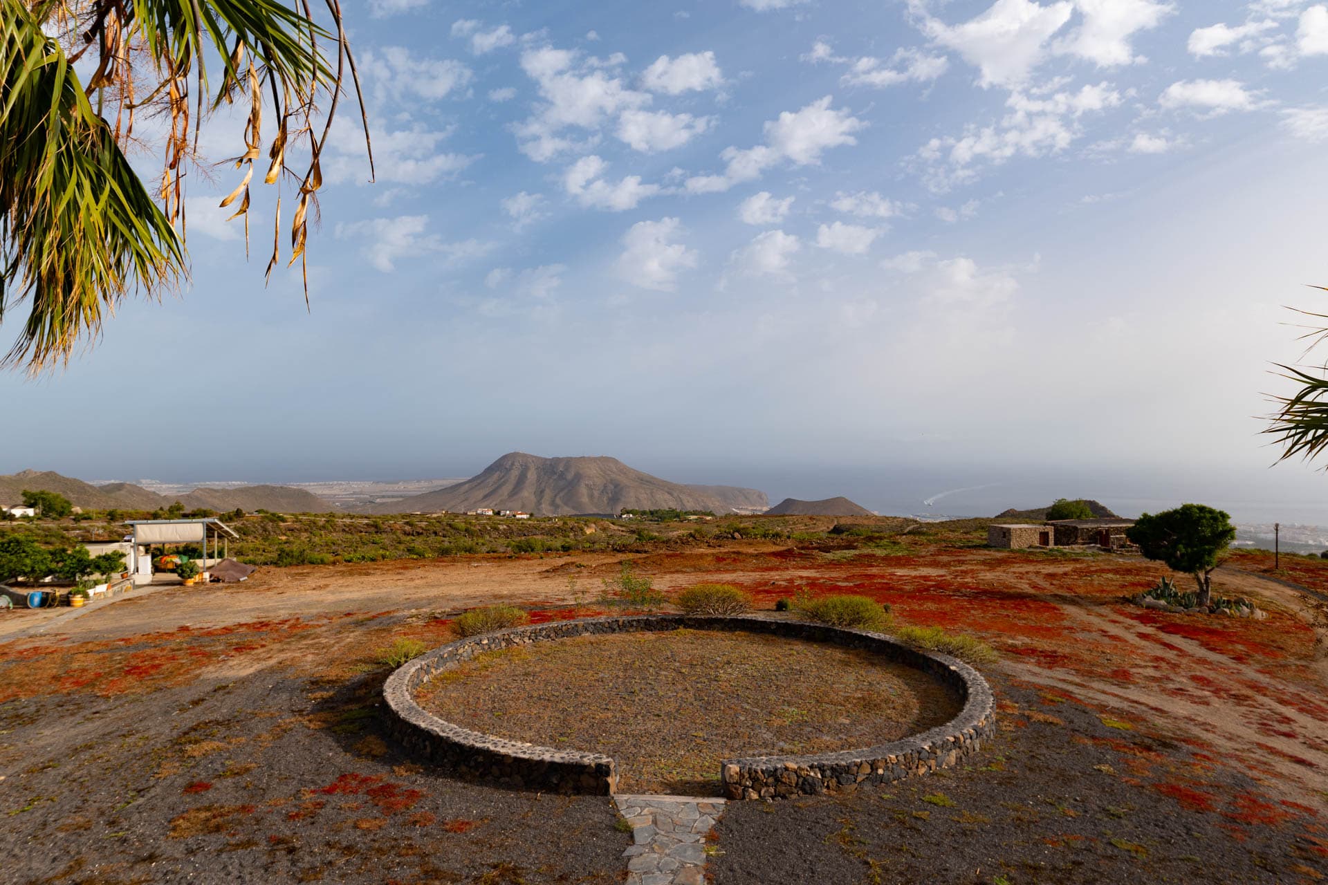 Vista desde la era sur de Finca Anconito hacia el Atlántico